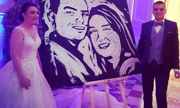 59353377_2177655295636624_2205152006379667456_n